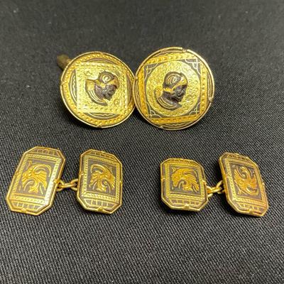 Gold Tone Mens Cuff Links