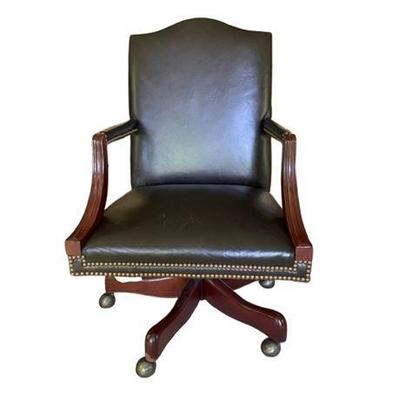 Lot 056   
Hickory Chair Executive Desk Chair