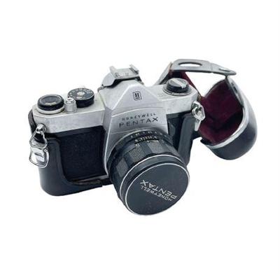 Lot 310  
Pentex ASAHI Honeywell 5mm Film SLR Camera