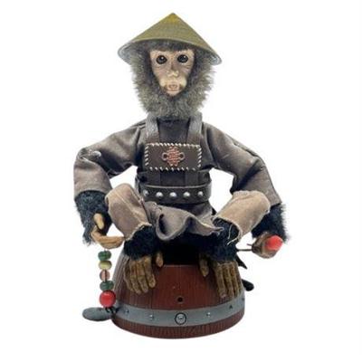 Lot 279   
2007 Zizzle Disney Pirates Of The Caribbean Electronic Monkey Toy