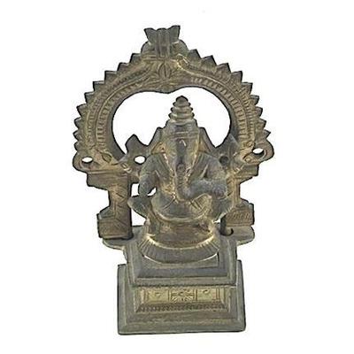 Lot 038  
Vintage Bronze Ganesha Small Statue