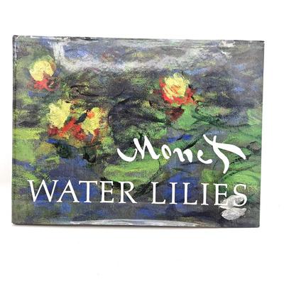 Oversized Coffee Table Book on Monet! "Water Lilies"