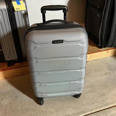 Samsonite Carry on