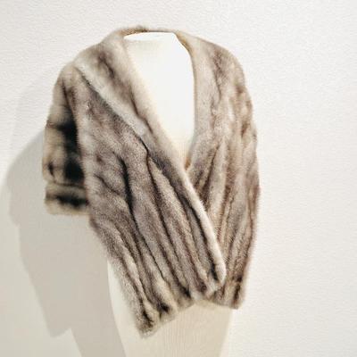  Luxury Vintage Mink Fur Cape/Stole- Satin Lined Wrap