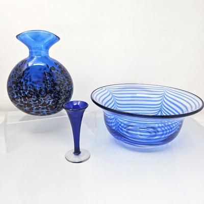  Elegant Blue Art Glassware Set with Hand Blown Feather Pulled Striped Bowl and Decorative Vases