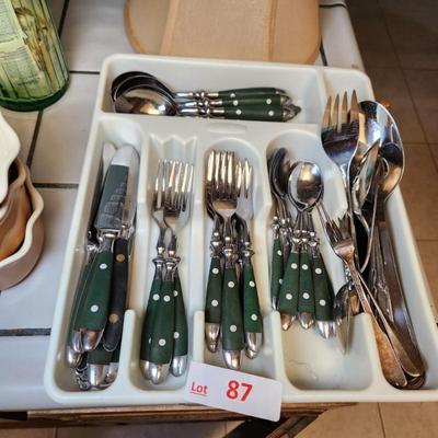 Sale Photo Thumbnail #244