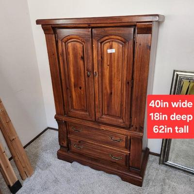 Sale Photo Thumbnail #186