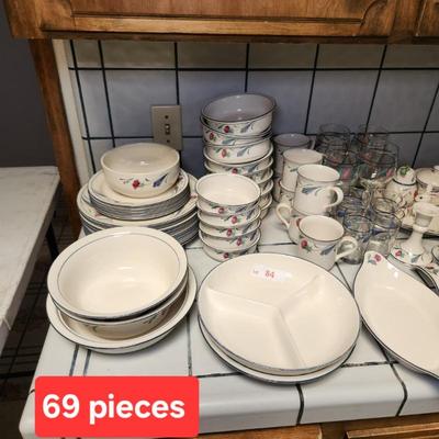 Sale Photo Thumbnail #228