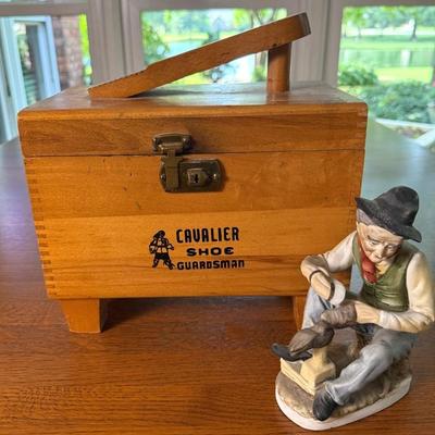 Shoe Shining Kit 