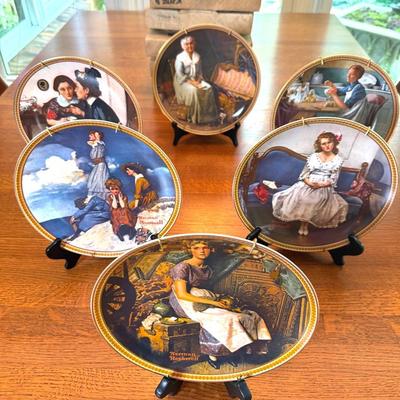 The Edwin M Knowles China Collectibles 