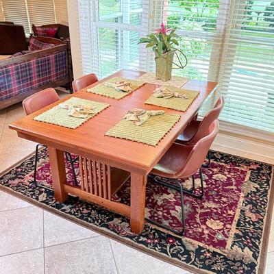 Oak Table 