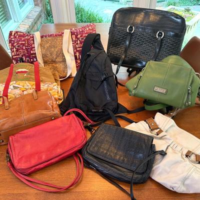 Women’s Purses 
