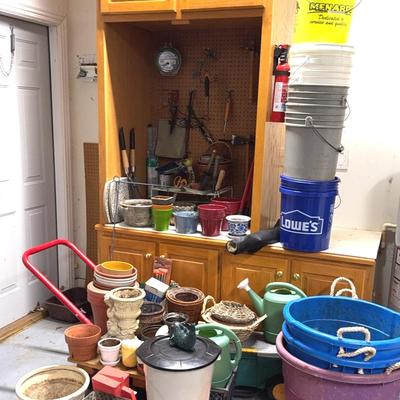 Huge Landscapers Lot!