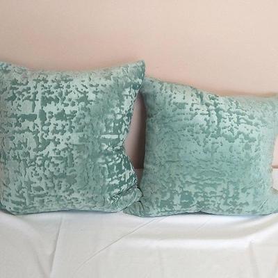 Large Down Filled Pillows Seaglass Aqua Colored Textured Felty Feel. 18"×18"×6"