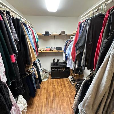Sale Photo Thumbnail #204