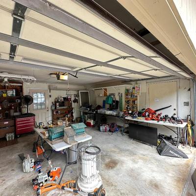 Sale Photo Thumbnail #214