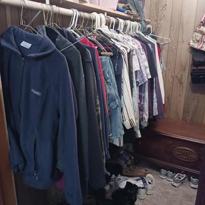 Sale Photo Thumbnail #145