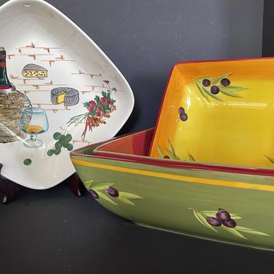 Sale Photo Thumbnail #85: 4 Large, Ceramic, Decorator bowls 