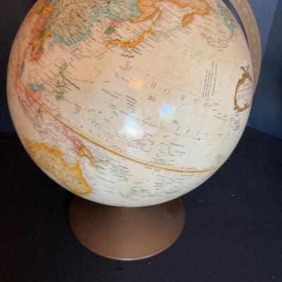 Sale Photo Thumbnail #20: Misc World Decorative 