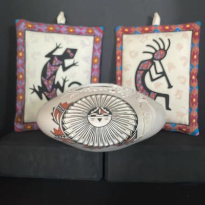 Sale Photo Thumbnail #82: Southwest Pottery and Kokopeli Pot Holders