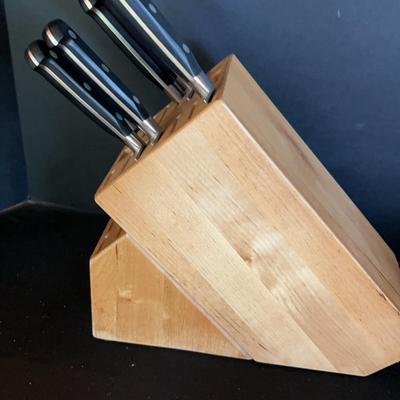 Sale Photo Thumbnail #38: Kitchen Knives