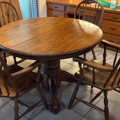 Sale Photo Thumbnail #91: Kitchen Table And Chairs