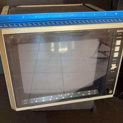 Sale Photo Thumbnail #8: TVs And Speaker