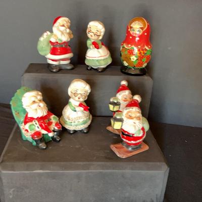 Sale Photo Thumbnail #15: Santa Salt And Peppers, 1 Set Of  Christmas Nesting Dolls.