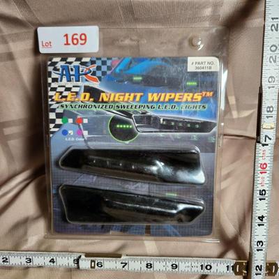 Sale Photo Thumbnail #482