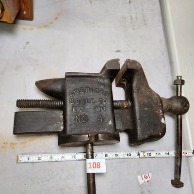 Sale Photo Thumbnail #305