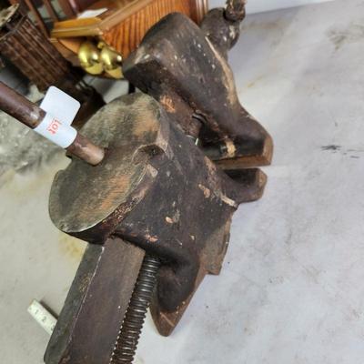 Sale Photo Thumbnail #308