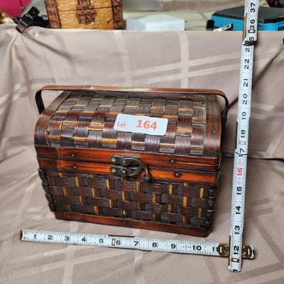 Sale Photo Thumbnail #471