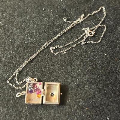 Sale Photo Thumbnail #599