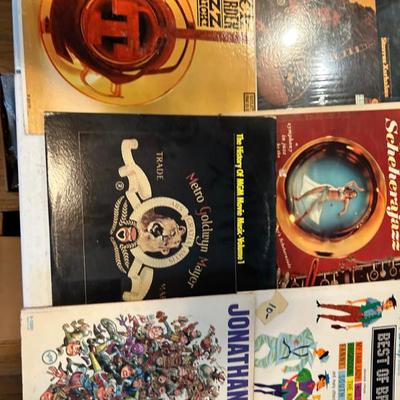 Sale Photo Thumbnail #472