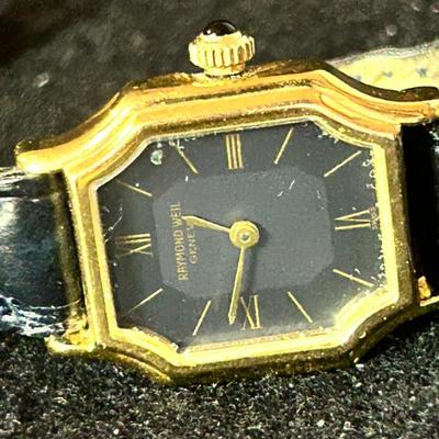 Sale Photo Thumbnail #499