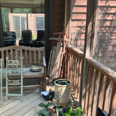 Estate sale photo