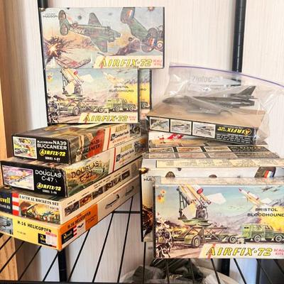 Sale Photo Thumbnail #33