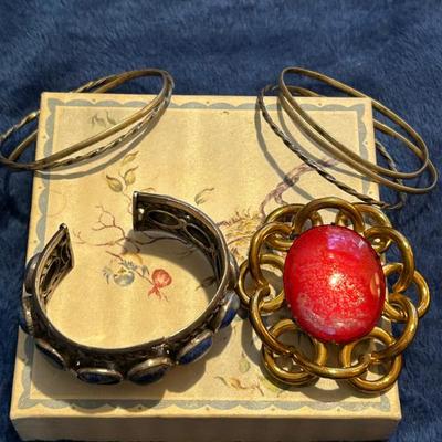 Antique Jewelry Pieces 