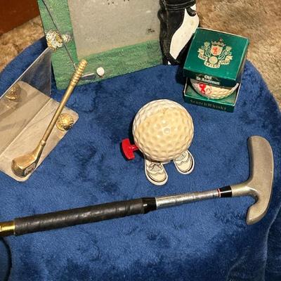 Sale Photo Thumbnail #22: Assorted Vintage Golf Collectibles 