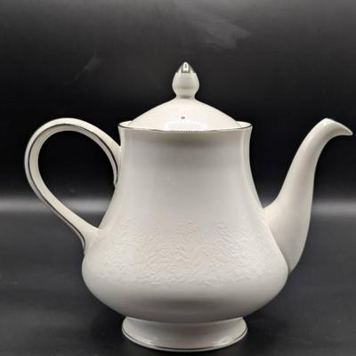 Wedgwood Silver Ermine Teapot