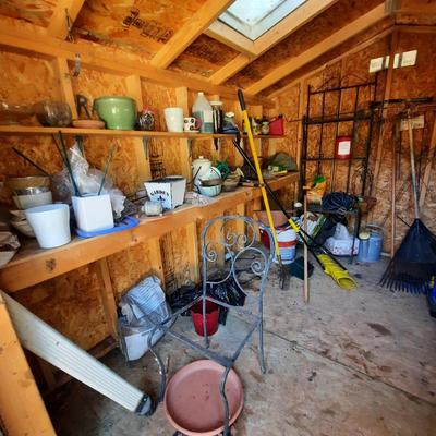 Sale Photo Thumbnail #69: gardening items