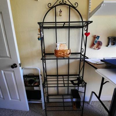 Sale Photo Thumbnail #47: metal baker's rack