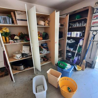 Sale Photo Thumbnail #15: lots of cabinets