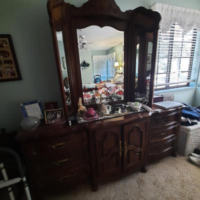 Sale Photo Thumbnail #61: 5 piece solid wood bedroom set, will sell separately