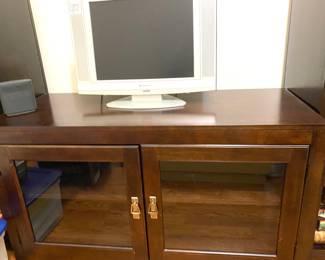 Sale Photo Thumbnail #74