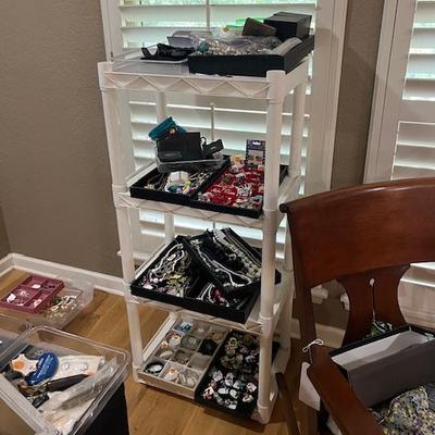 Sale Photo Thumbnail #99
