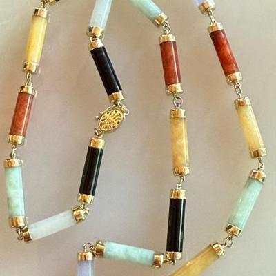 Vintage 14K Yellow Gold & Jade Tube 15 Inch Necklace - Total Weight 15.9 Grams 