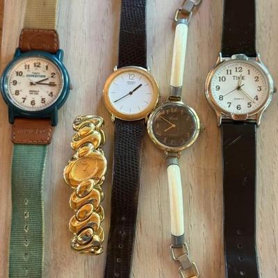Assorted Vintage Watches - Seiko - Timex Expedition Indiglo - Verde -Time