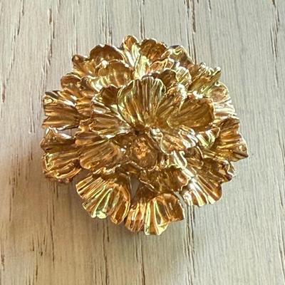 14K Yellow Gold Flower Brooch 15.5 Grams 