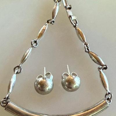 Vintage Sterling Silver 8 Inch Friendship Bracelet & Matching Earrings 9 Grams